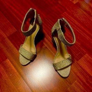 Gianni Bini Ronilynn Bling Jewel Embellished.